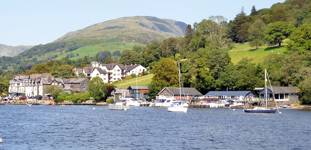 Service with a Smile and a Seamless Journey: UX in Hospitality and Tourism