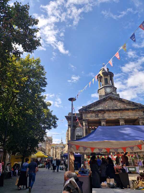 Destiny Buprakong Autumn Market in Lancaster , Student Story Image 