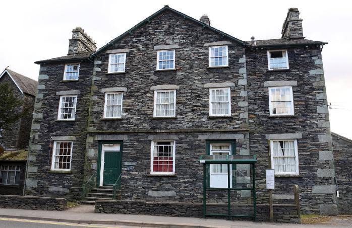 Outside view of Wansfell halls of residence